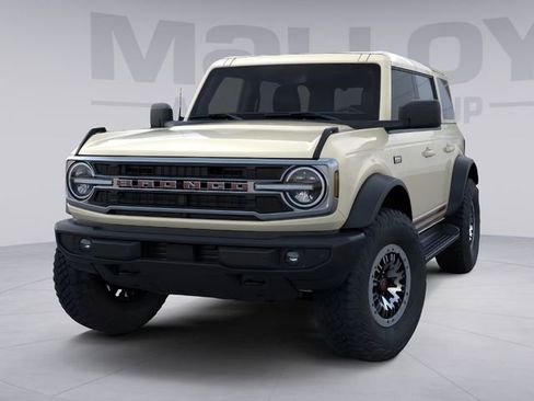 New 2026 Ford Bronco Outer Banks w/ Sasquatch Package AWD/4WD image 2