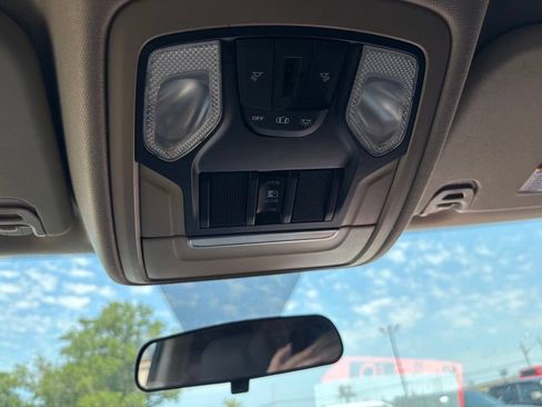 Used 2020 RAM 1500 Tradesman AWD/4WD image 21