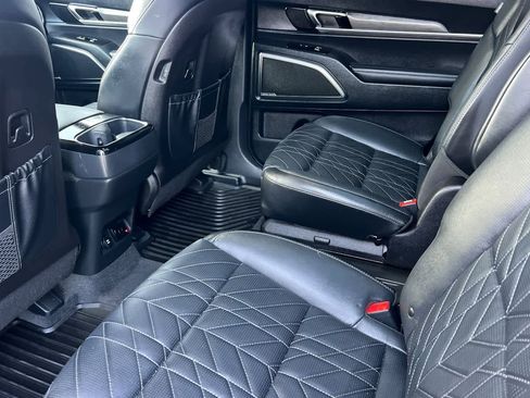 Used 2025 Kia Telluride SX Prestige X-Line image 5
