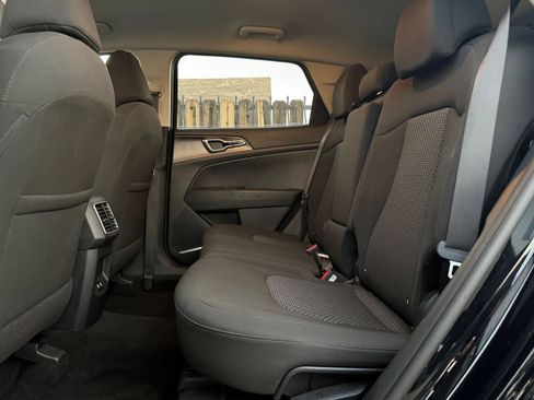 Used 2026 Kia Sportage LX FWD image 25