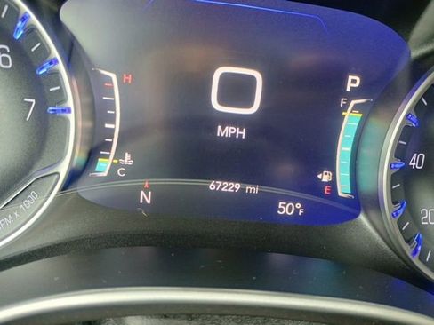 Certified 2023 Chrysler Pacifica Touring-L FWD image 22