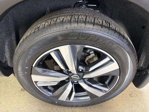 Certified 2023 Nissan Rogue Platinum image 5