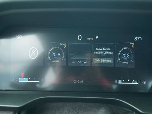 New 2025 Jeep Grand Cherokee L Limited w/ Luxury Tech Group II image 33