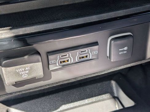 New 2026 Jeep Grand Wagoneer Upland image 25