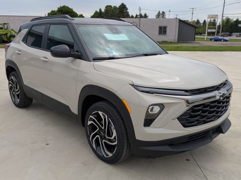 New 2026 Chevrolet TrailBlazer RS w/ Convenience Package AWD/4WD image 7