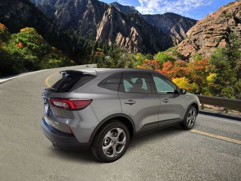 Used 2025 Ford Escape ST-Line AWD/4WD image 6