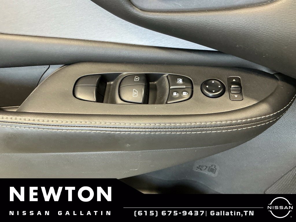 Used 2022 Nissan Murano SV w/ SV Midnight Edition Package AWD/4WD image 34