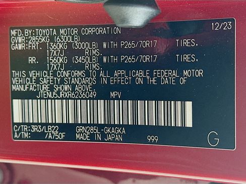 Used 2024 Toyota 4Runner SR5 Premium w/ Moonroof Package image 12