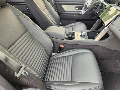 Used 2026 Land Rover Discovery Sport Landmark AWD/4WD image 10