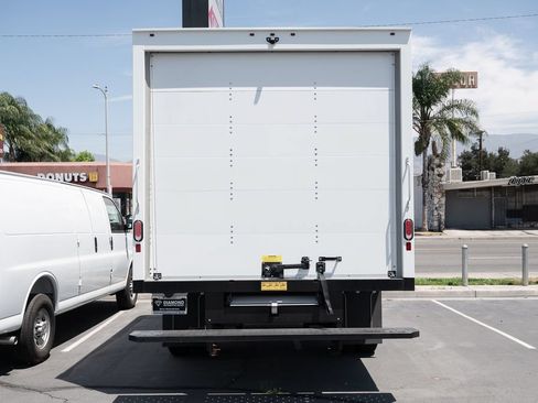Used 2024 Chevrolet Express 3500 w/ Power Convenience Package RWD image 3