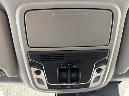 Used 2017 Honda Ridgeline RTL-E image 14