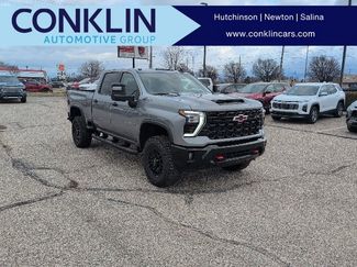 New 2026 Chevrolet Silverado 2500 ZR2 video 1