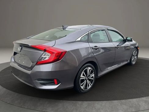 Used 2017 Honda Civic EX-T image 5