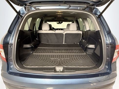 Used 2020 Honda Pilot Touring image 30