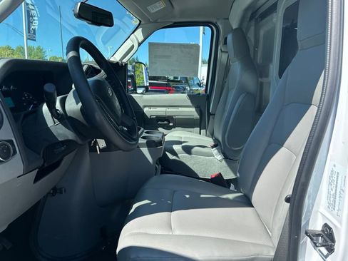 New 2025 Ford E-350 and Econoline 350 Super Duty w/ Power Equipment Group image 12