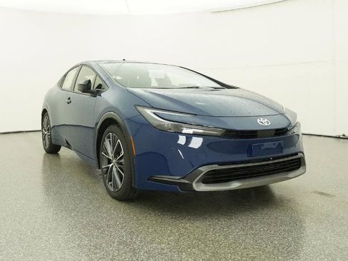 New 2026 Toyota Prius XLE image 32