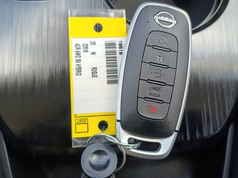 New 2026 Nissan Rogue Platinum w/ Platinum Premium Package image 34