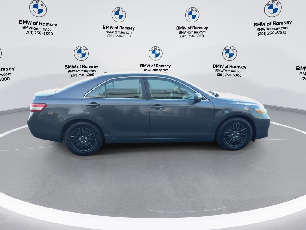 Used 2011 Toyota Camry LE FWD image 9