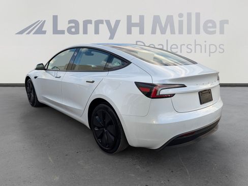 Used 2025 Tesla Model 3 Long Range RWD image 3