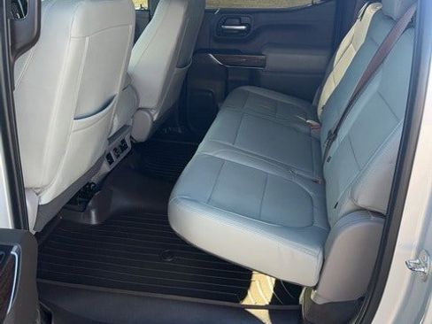 Used 2019 GMC Sierra 1500 SLE w/ SLE Value Package image 16