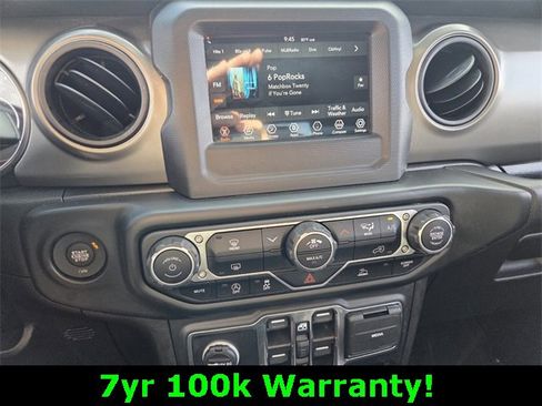 Certified 2022 Jeep Gladiator Sport image 23