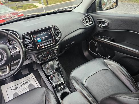 Used 2018 Jeep Compass Limited AWD/4WD image 13