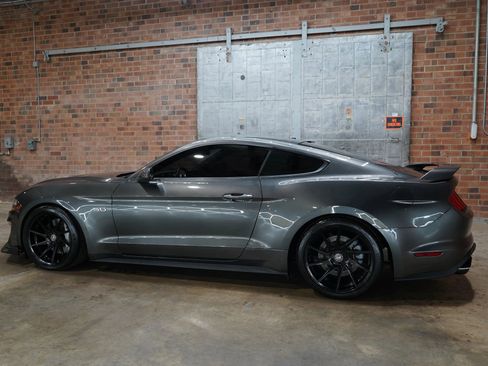 Used 2019 Ford Mustang GT Premium w/ Enhanced Security Package RWD image 10