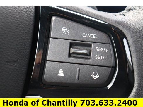 Certified 2025 Honda Odyssey Touring image 13