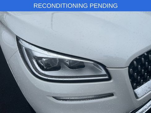 Used 2020 Lincoln Corsair Reserve w/ Equipment Group 201A FWD image 5