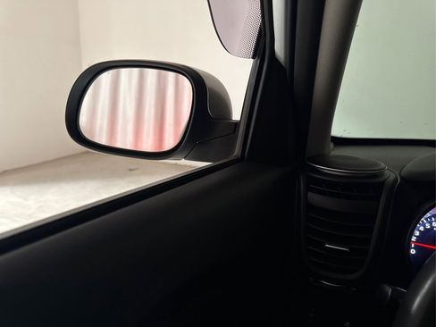 Used 2019 Kia Soul image 36