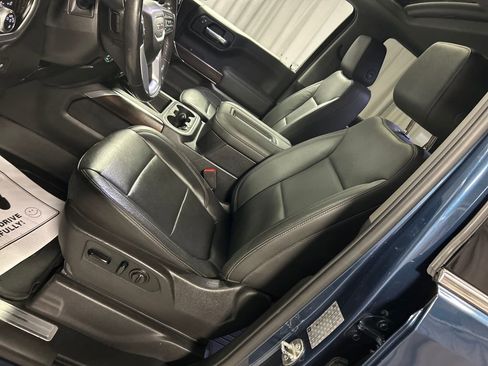 Used 2019 GMC Sierra 1500 SLT w/ SLT Premium Plus Package AWD/4WD image 10