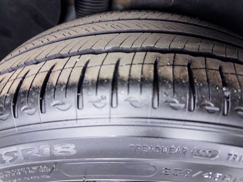 Used 2022 Tesla Model 3 Long Range image 36