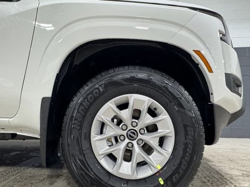 New 2026 Nissan Frontier S image 6