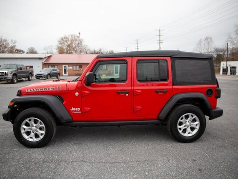 Used 2021 Jeep Wrangler Unlimited Islander image 7