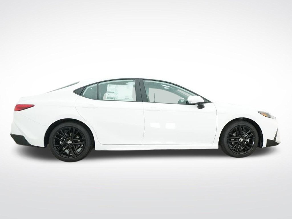 Used 2026 Toyota Camry SE w/ Convenience Package FWD image 30