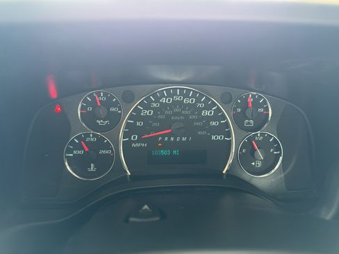 Used 2013 GMC Savana 3500 RWD image 22