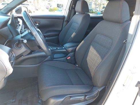 Used 2023 Honda HR-V Sport image 14