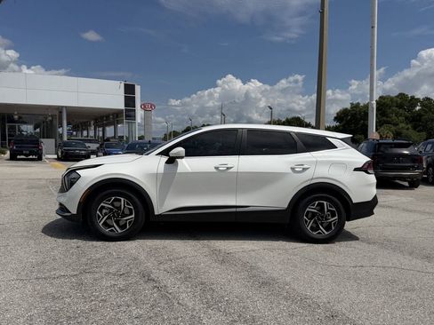 Certified 2023 Kia Sportage LX FWD image 8