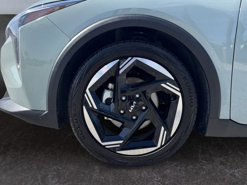 Used 2025 Kia K4 EX image 9