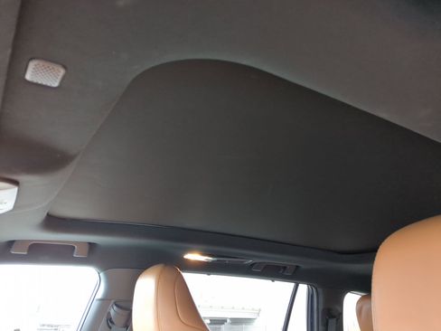 Used 2021 Toyota Highlander Platinum image 15