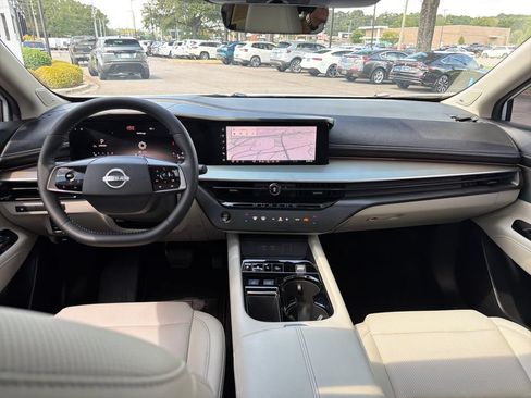 Used 2026 Nissan Murano SL AWD/4WD image 2
