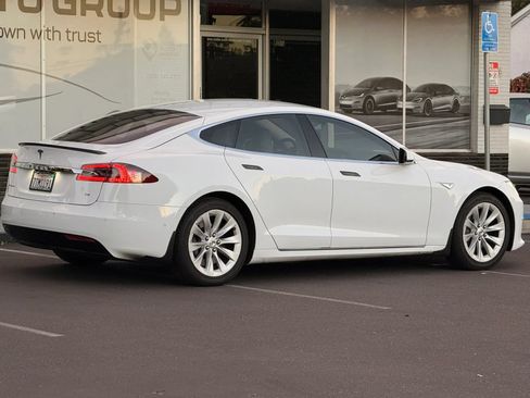 Used 2016 Tesla Model S 75 RWD image 6