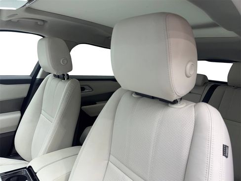 Used 2023 Land Rover Range Rover Velar S image 28