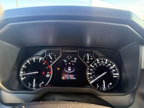 Used 2022 Toyota Tundra SR5 image 18