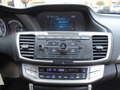 Used 2014 Honda Accord LX image 14