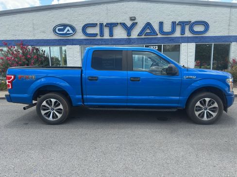 Used 2019 Ford F150 XL w/ Equipment Group 101A Mid AWD/4WD image 3