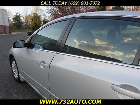 Used 2012 Nissan Altima 2.5 SL w/ 2.5SL Pkg image 26