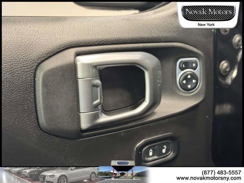 Used 2022 Jeep Wrangler Unlimited Sport image 13