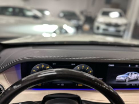 Used 2020 Mercedes-Benz S 560 4MATIC Sedan w/ AMG Line Exterior image 21