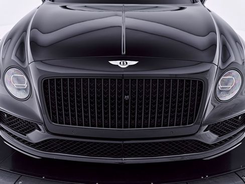 Used 2023 Bentley Flying Spur S V8 AWD/4WD image 17